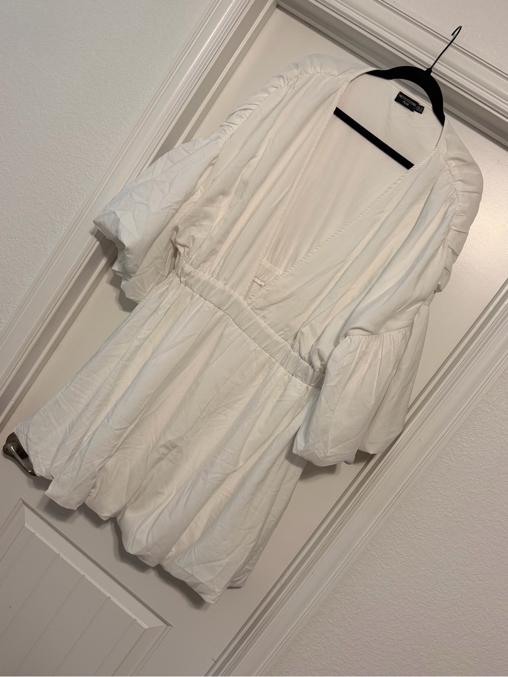 PrettyLittleThing White Puff Sleeve Bubble Hem Mini Dress US 14